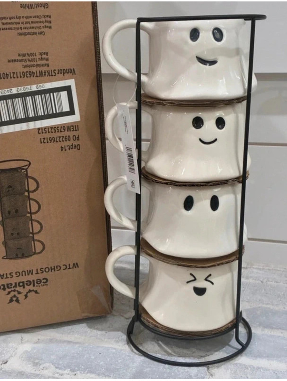 Halloween stackable coffee cups with rack